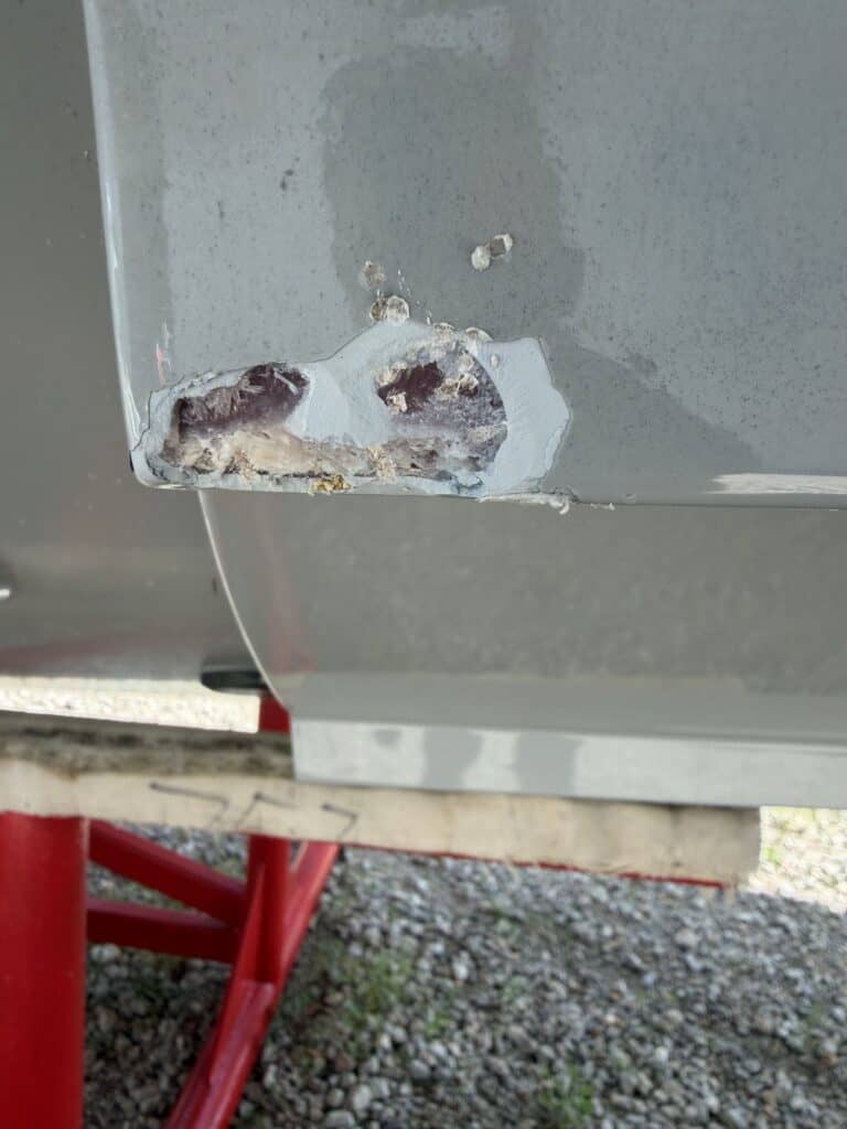 Marine gelcoat repair to a Midnight Express 43 Solstice.